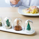 Four Seasons Spice Shakers